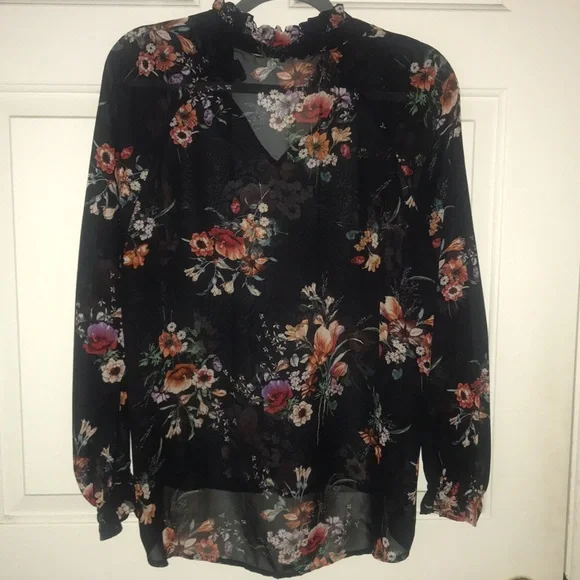 Women’s Haute Monde Black Floral Sheer Blouse, Size Large - Picture 2 of 5